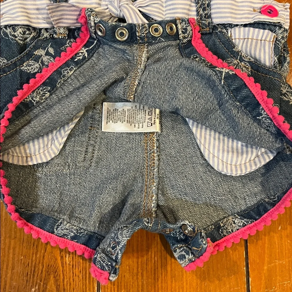 Girls Floral Print Denim Short Overalls W/Pink Trim i Bow Accents 18 Months EUC